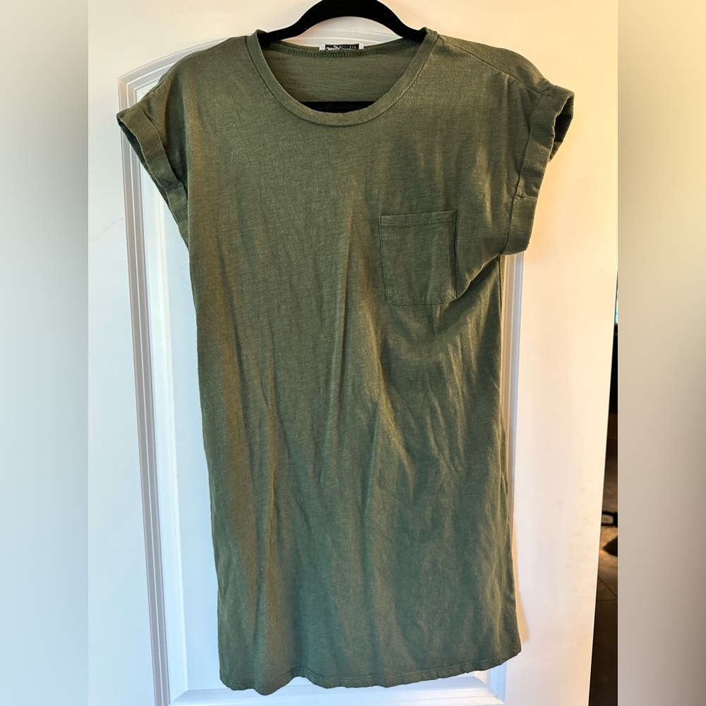 T-shirt dress
